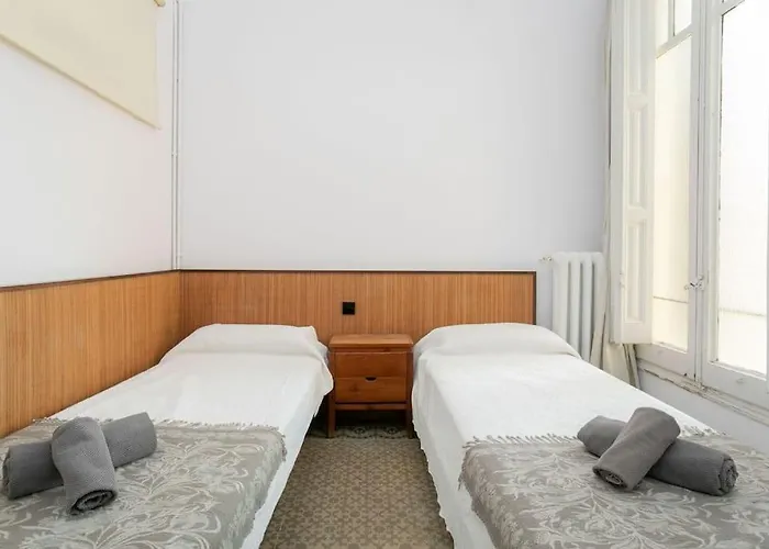 Canela Homes Casa Serra アパート バルセロナ