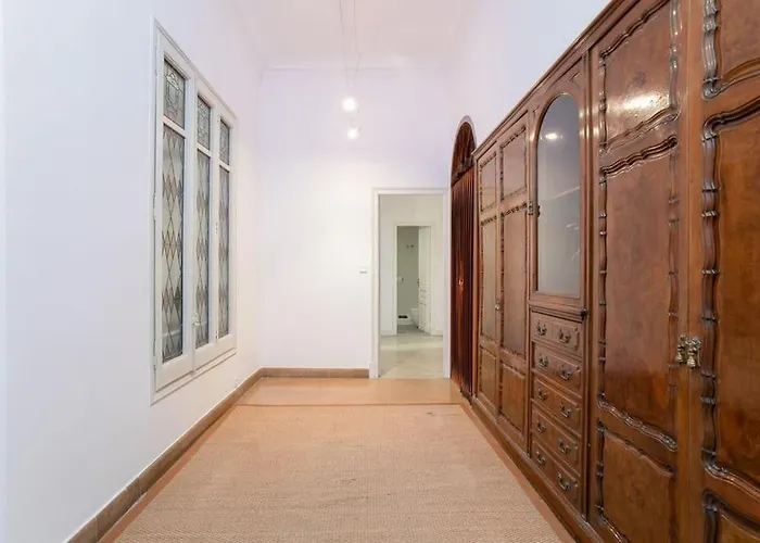 Canela Homes Casa Serra アパート バルセロナ