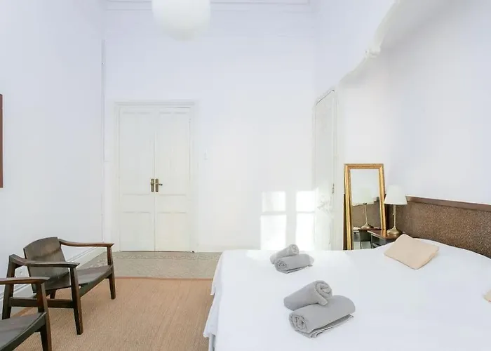 Canela Homes Casa Serra バルセロナ